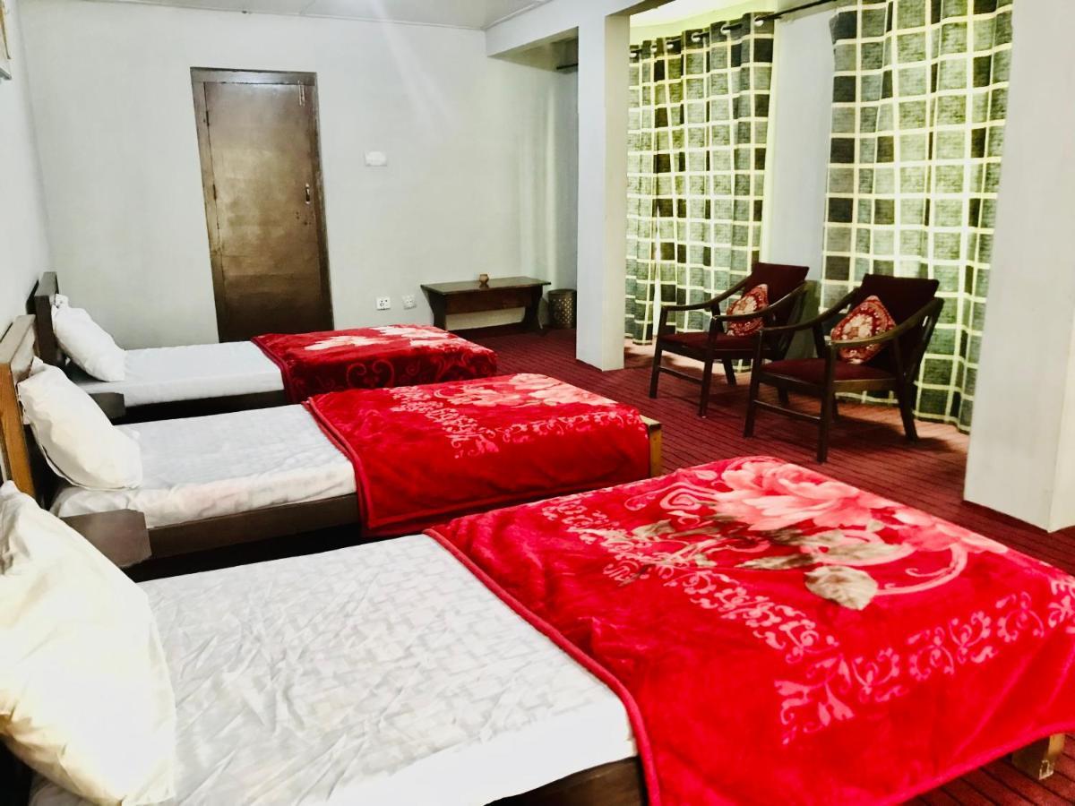 Skardu Lodge Екстер'єр фото
