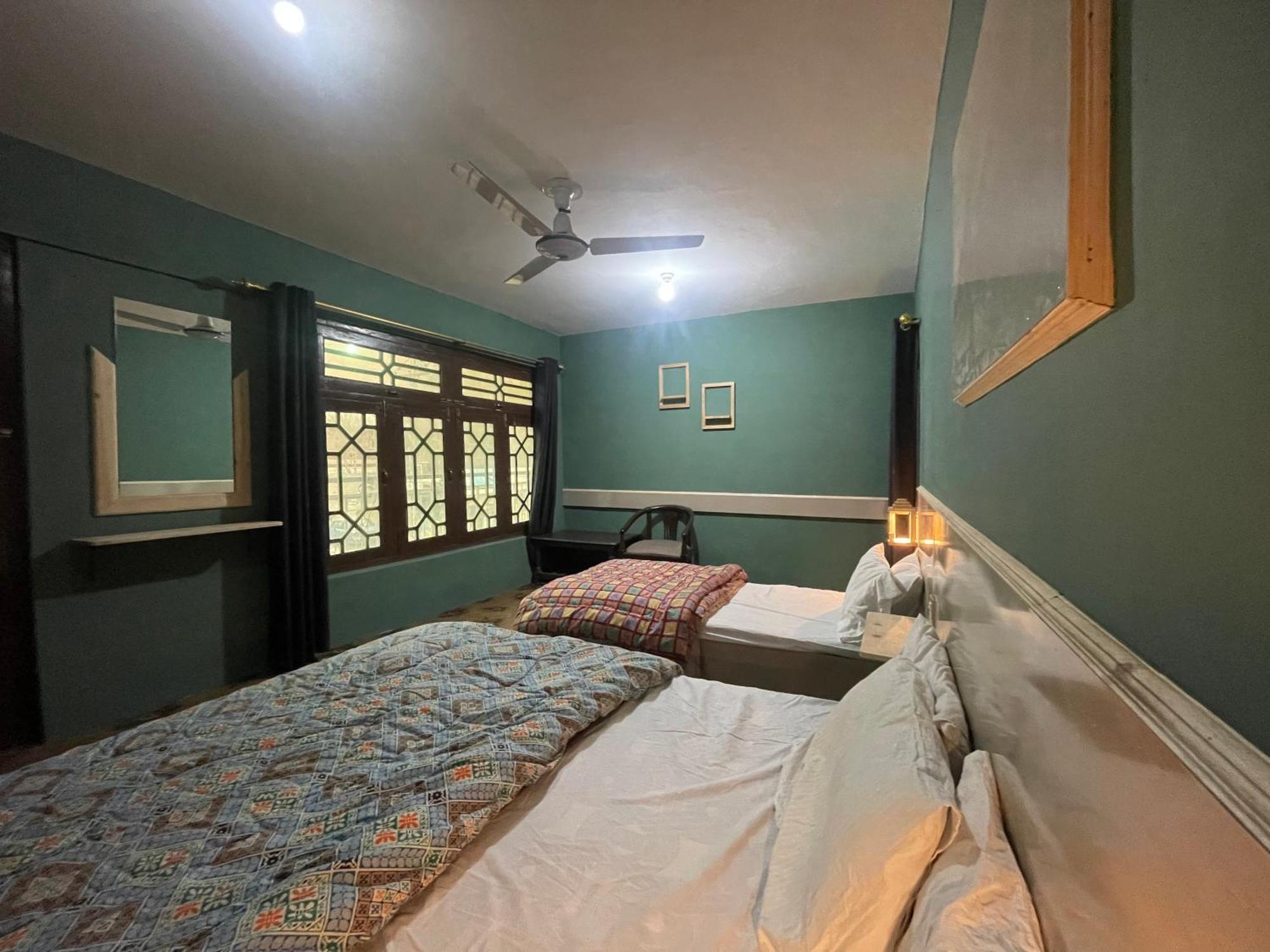 Skardu Lodge Екстер'єр фото