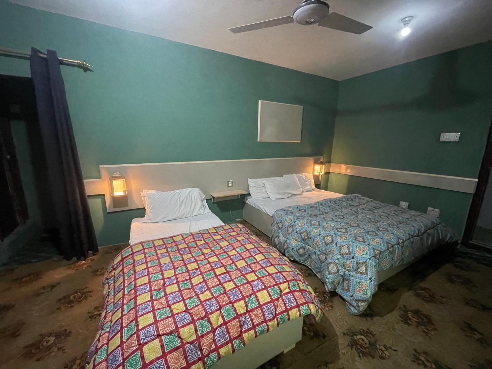Skardu Lodge Екстер'єр фото